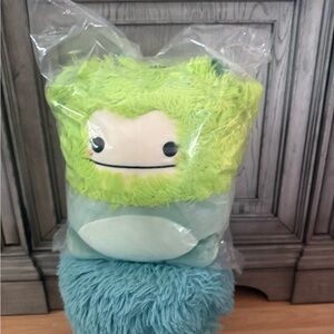 SELECT SERIES SQUISHMALLOW NAMED BREN 12”! STILL ON THE PACKAGE. NWT!